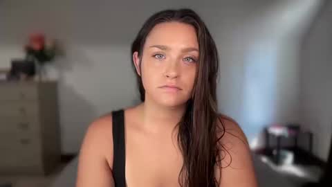 Snapshot of iamcrystalann chatting on September 12, 4:14 pm Crystal online show from September 12, 4:14 pm