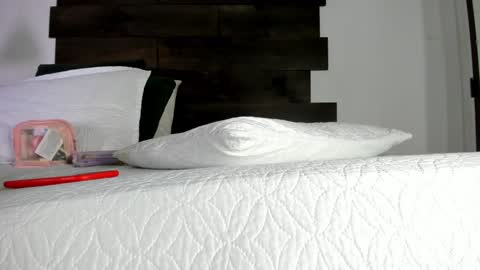 Gabriela online show from December 14, 12:23 pm