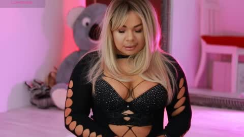 Lila online show from March 12, 5:17 pm