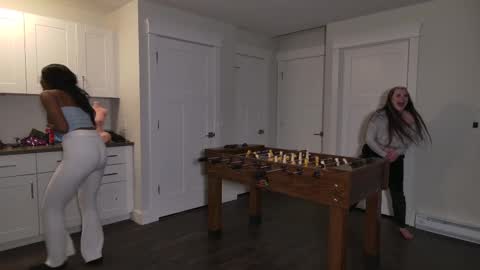 MissTery online show from November 11, 1:52 pm