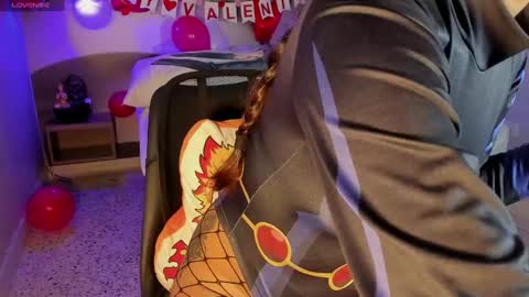 Nayuta online show from February 6, 8:02 pm