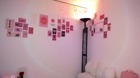 Camila online show from February 5, 8:23 pm