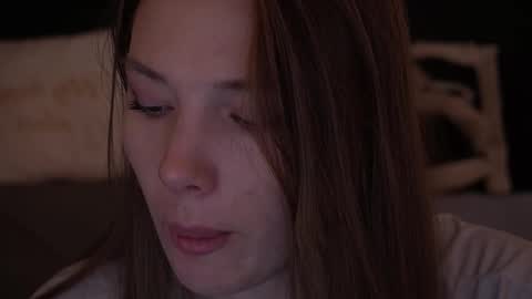 Danielle online show from November 23, 1:24 pm