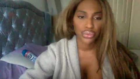 icedcoffeex online show from February 5, 12:20 am