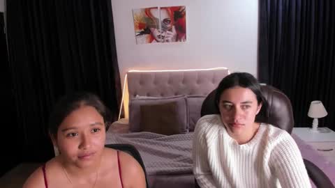 Icy online show from December 2, 11:01 am