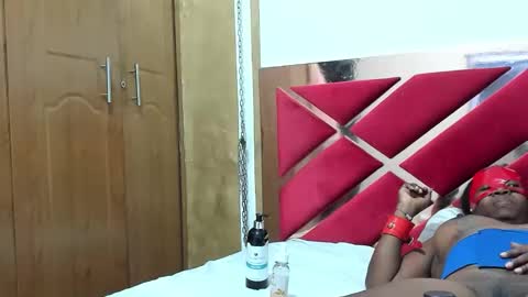    online show from November 6, 10:26 pm