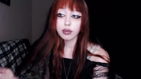 iiiiiiis online show from September 21, 10:30 pm