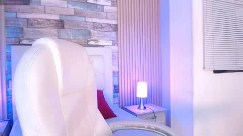 Snapshot of iisabella_smith_ chatting on September 22, 7:56 pm Isa online show from September 22, 7:56 pm