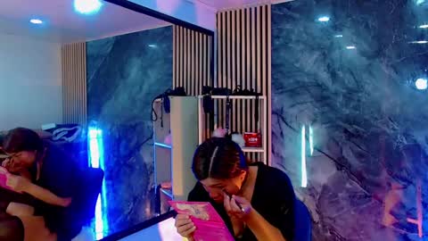 iisalombardi online show from October 29, 2:38 am