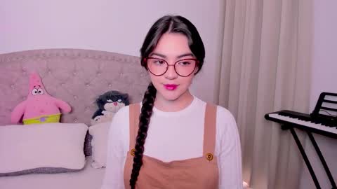 Maria online show from September 25, 5:01 pm