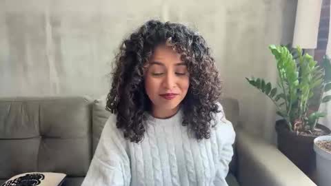 Kloe online show from December 10, 7:22 pm