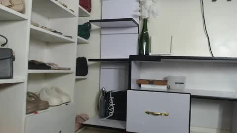 ilovewhitecockalot online show from October 18, 9:38 pm