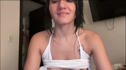 Snapshot of im_dayana chatting on October 8, 1:32 am instagram online show from October 8, 1:32 am