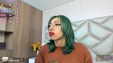  Im Gaia online show from November 28, 3:04 pm