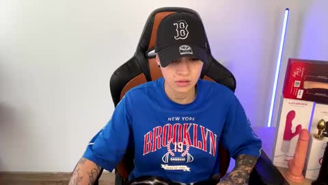 Laia online show from February 21, 8:16 pm