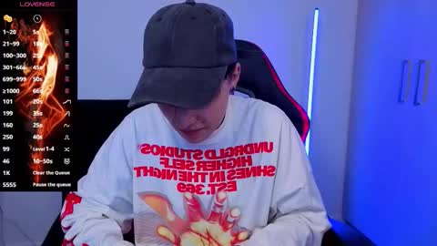 Laia online show from November 21, 2:24 am