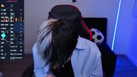 Laia online show from November 5, 12:49 am