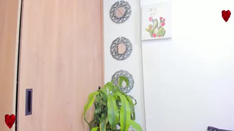 Luna online show from March 25, 8:12 pm