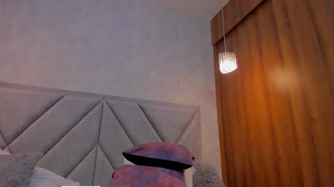 Manu  online show from March 10, 3:05 pm