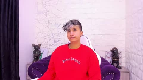 im_milan_rs online show from February 19, 12:25 am