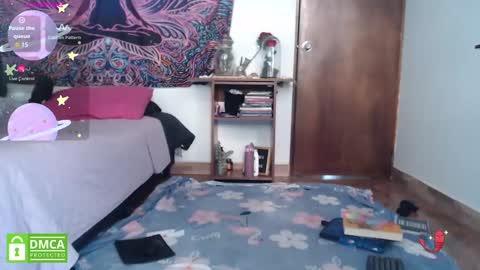 Cutie pie online show from April 15, 9:26 pm