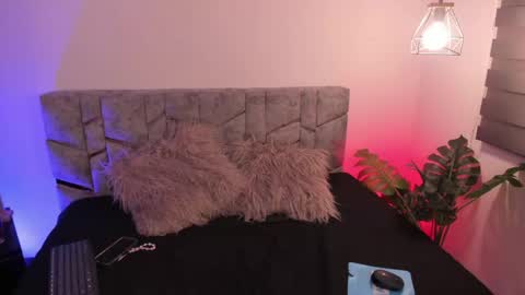 Sabrina online show from May 6, 3:43 am