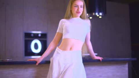 Brie online show from February 21, 4:40 pm