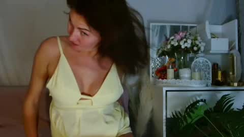 Carrie online show from November 8, 4:45 pm