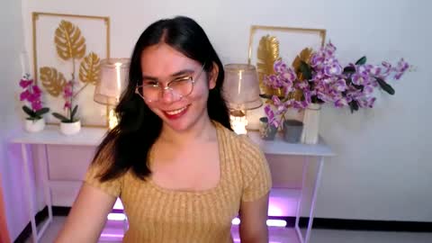 Snapshot of imdestined_foryou chatting on January 9, 12:35 am Ashley online show from January 9, 12:35 am