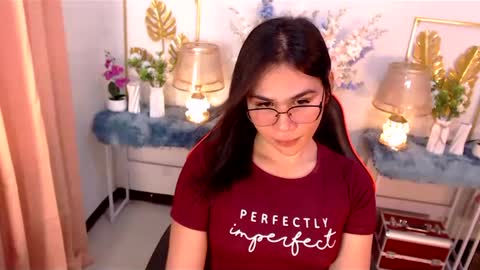 Snapshot of imdestined_foryou chatting on February 20, 7:41 pm Ashley online show from February 20, 7:41 pm