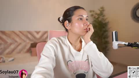 imjess_ online show from February 20, 6:19 am