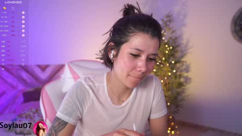 Snapshot of imjess_ chatting on February 14, 3:11 am imjess_ online show from February 14, 3:11 am