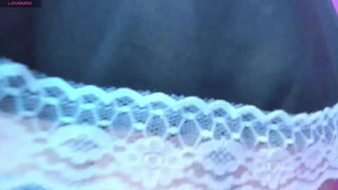 mia ---------  COL TIME online show from December 19, 9:18 pm