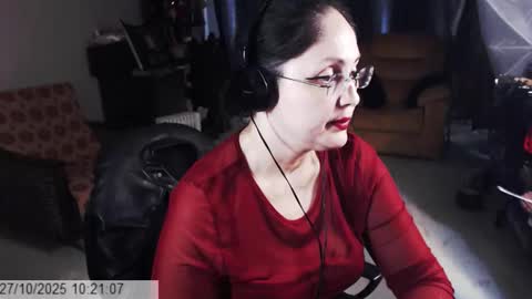 Empress online show from October 27, 8:21 am