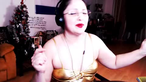 Empress online show from March 3, 11:23 pm