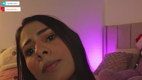 imvickyrachell_ online show from December 14, 3:07 pm