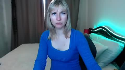 Snapshot of incredible_ariela chatting on December 30, 9:59 am incredible_ariela online show from December 30, 9:59 am