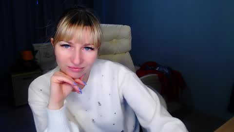 Snapshot of incredible_ariela chatting on January 22, 11:01 am incredible_ariela online show from January 22, 11:01 am