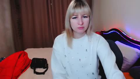 Snapshot of incredible_ariela chatting on January 27, 10:49 am incredible_ariela online show from January 27, 10:49 am