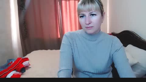 Snapshot of incredible_ariela chatting on January 31, 9:27 am incredible_ariela online show from January 31, 9:27 am