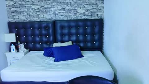 indian_whore18 online show from July 21, 3:18 am