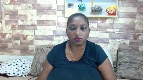 Snapshot of indianblue3 chatting on December 6, 9:54 am tracy online show from December 6, 9:54 am