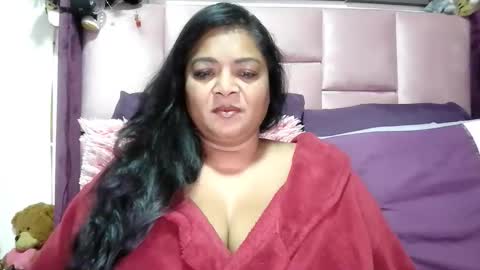 indiandelia online show from May 4, 3:54 am