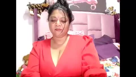 indiandelia online show from May 30, 6:37 pm