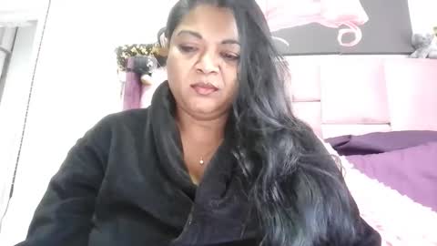 indiandelia online show from May 18, 5:02 am