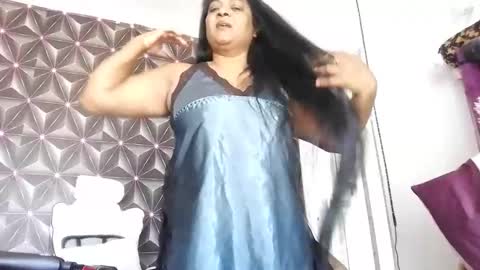 indiandelia online show from May 19, 10:44 am