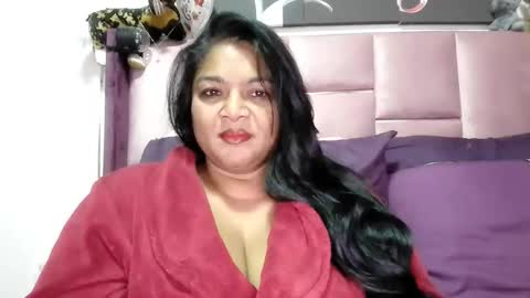 indiandelia online show from May 1, 3:54 am