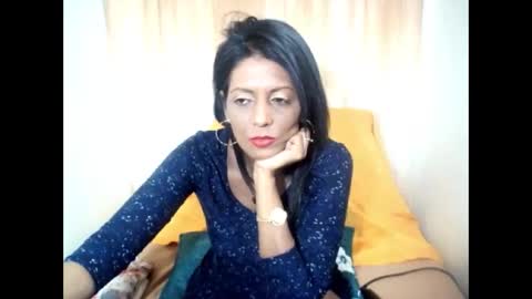 indianpeaches online show from October 28, 6:19 am