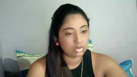 Indianpalgal69 online show from October 31, 9:52 pm