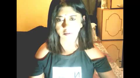 indianpleasures21 online show from March 24, 10:53 am